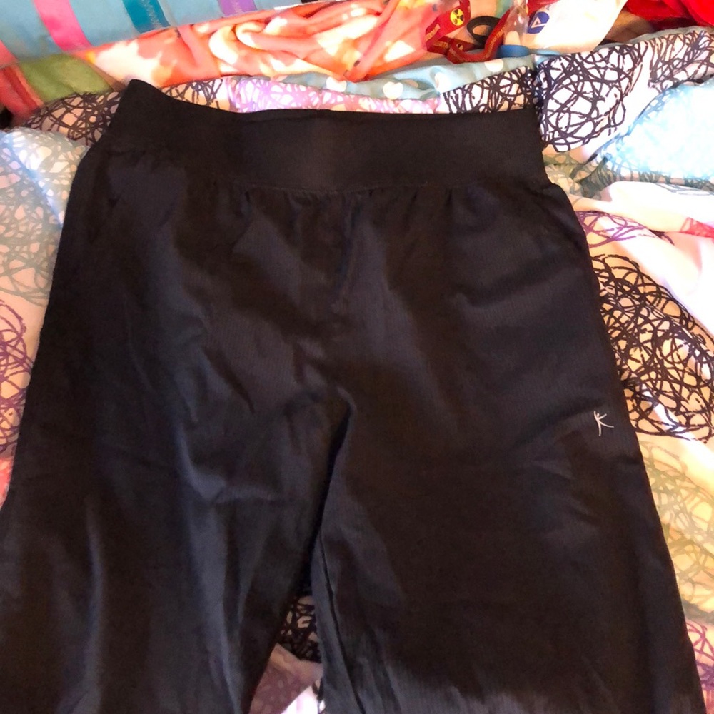 jogger pants